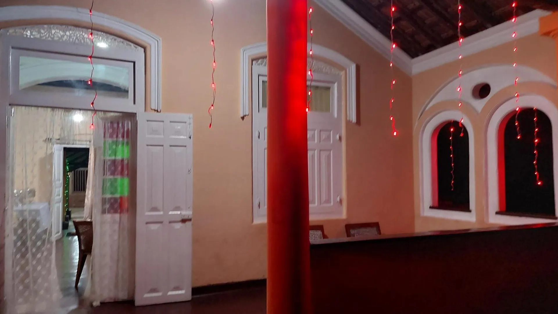 Colonial Cottage Thalahena Negombo Holiday home